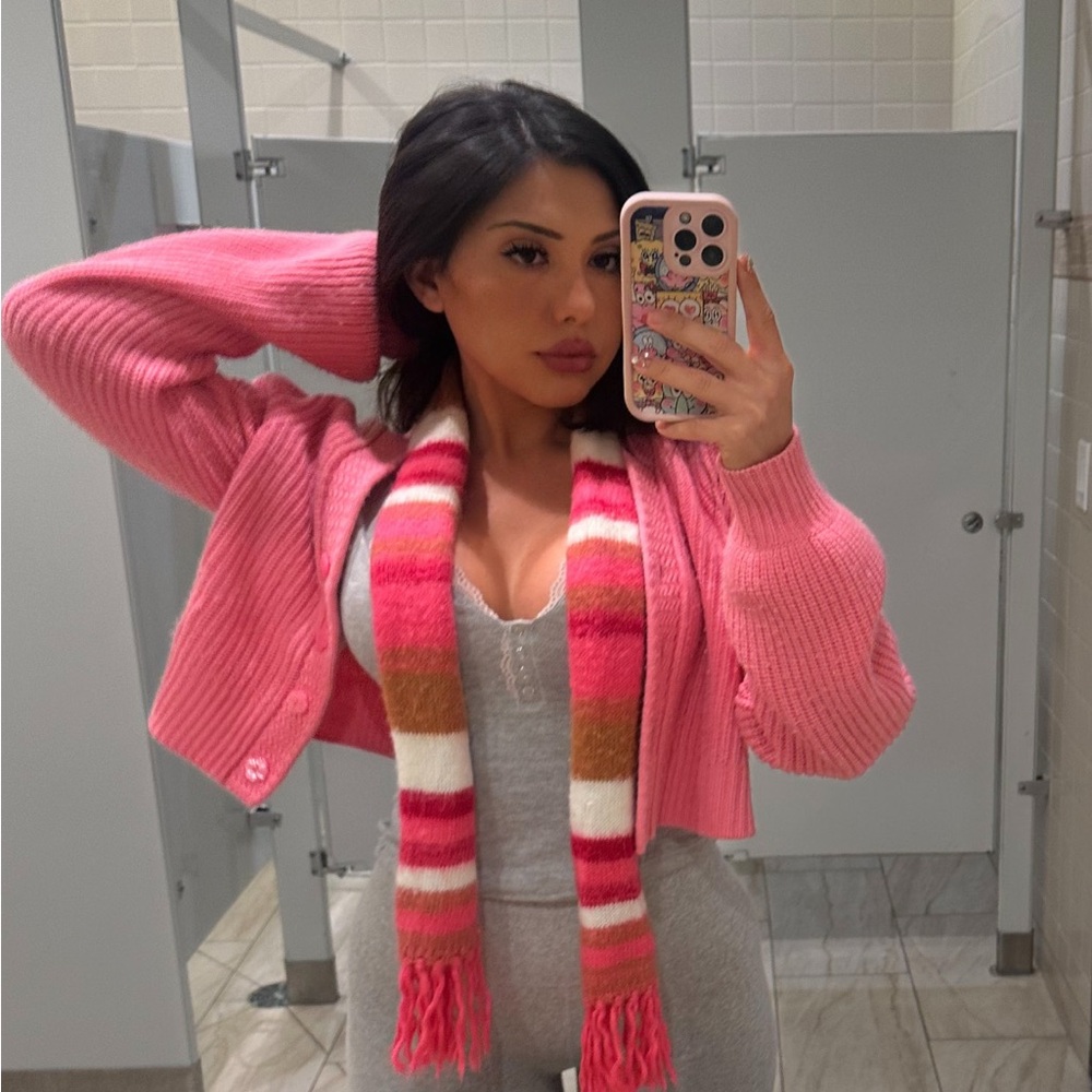 Striped Scarf 🧣